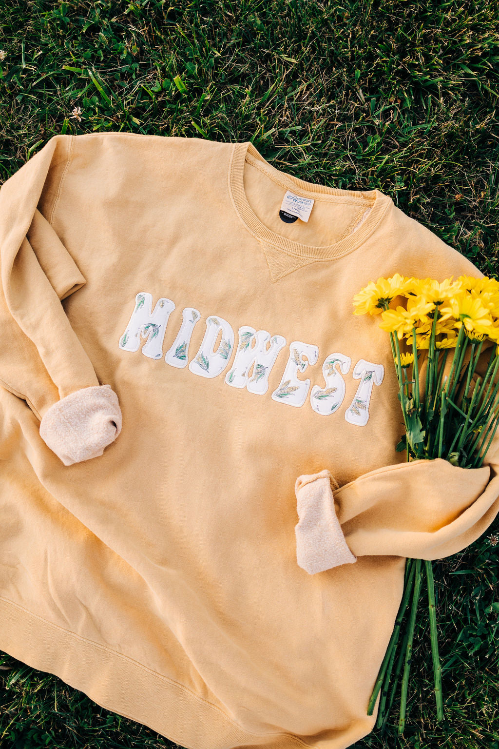 Applique Comfort Sweatshirt