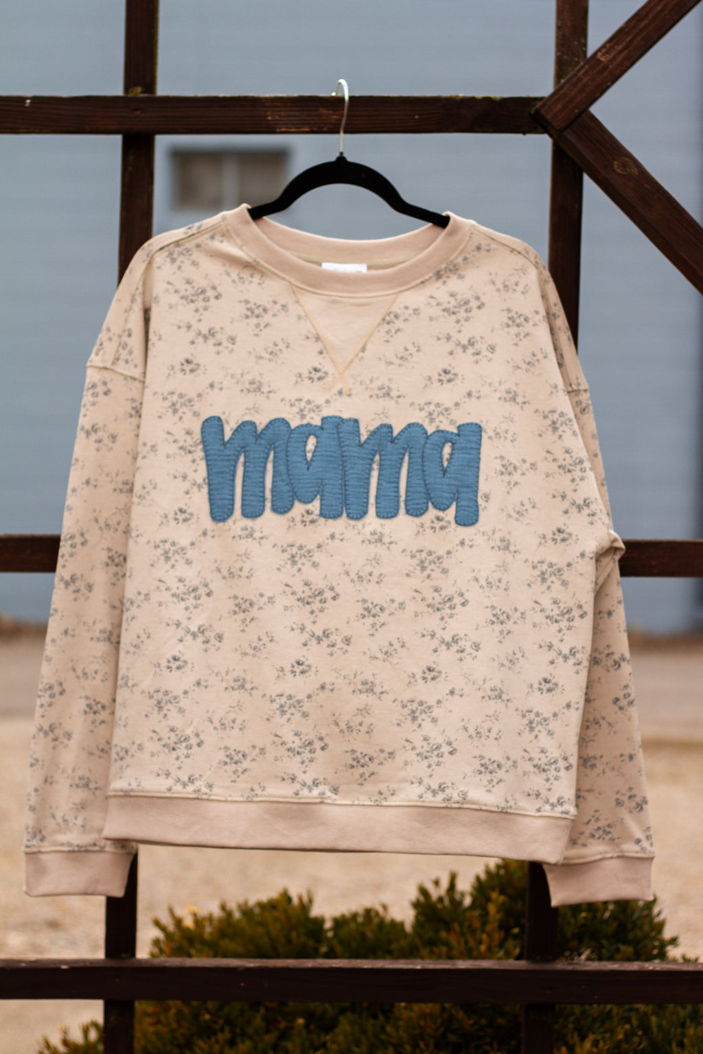 Floral MAMA Sweatshirt