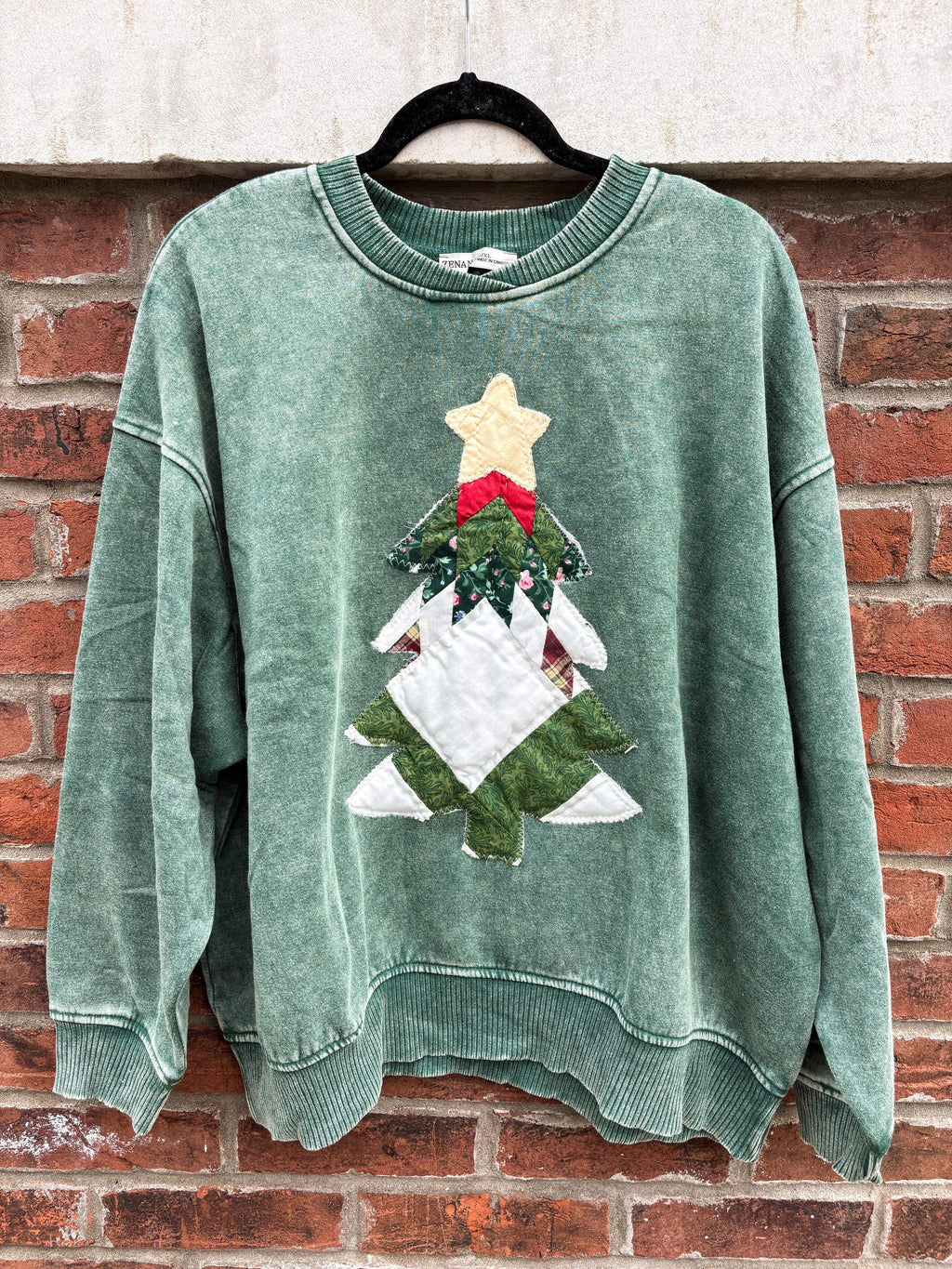 Green Quilty Christmas Tree Sweatshirts