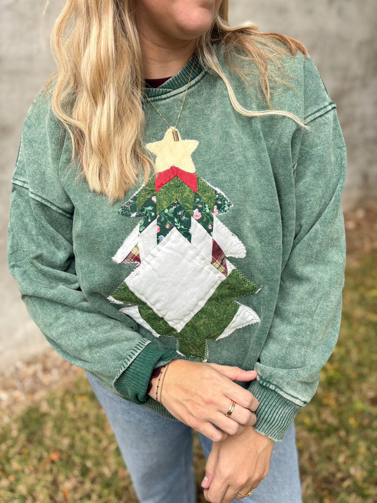 Green Quilty Christmas Tree Sweatshirts