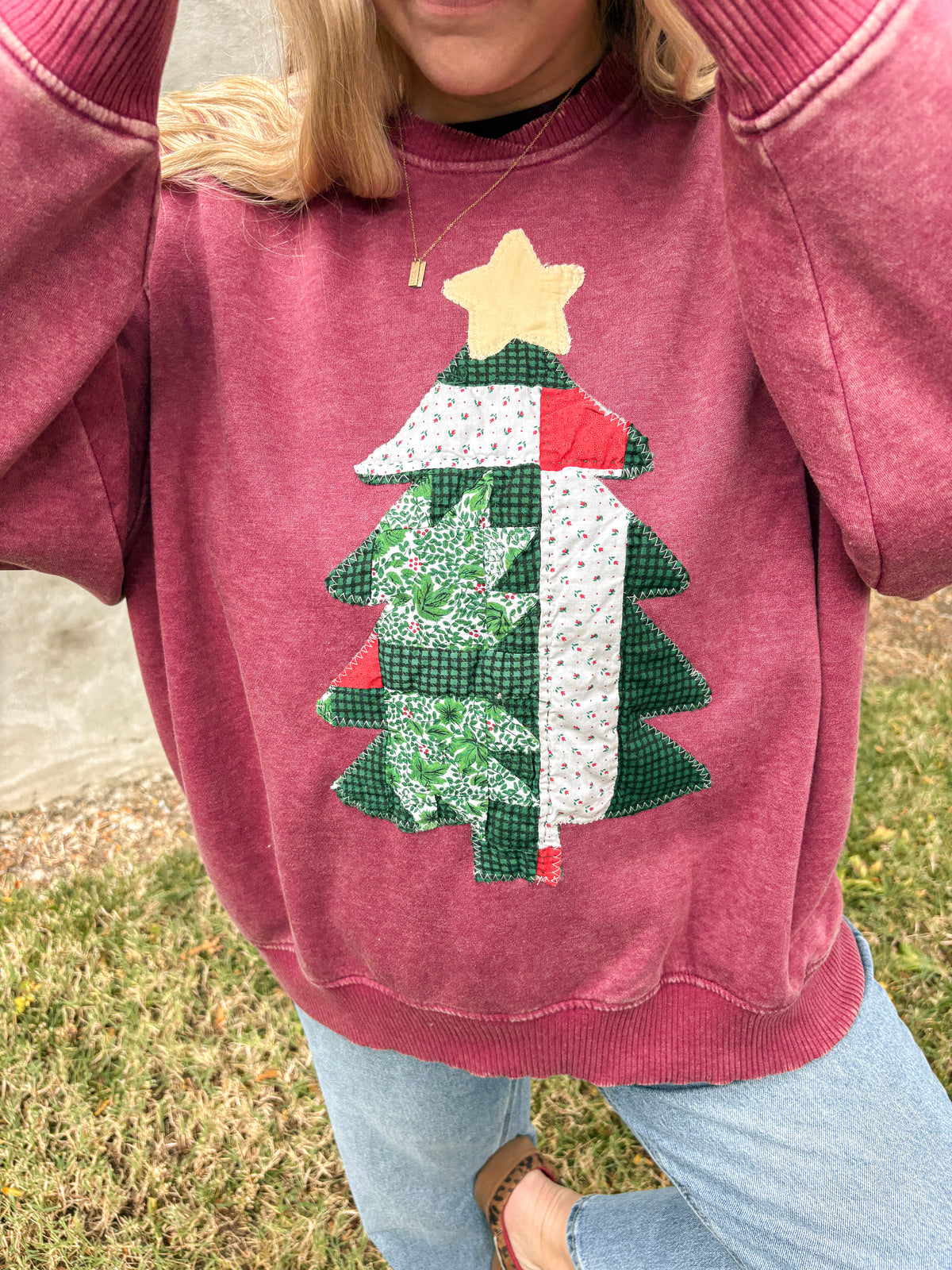 Red Quilty Christmas Tree Sweatshirts