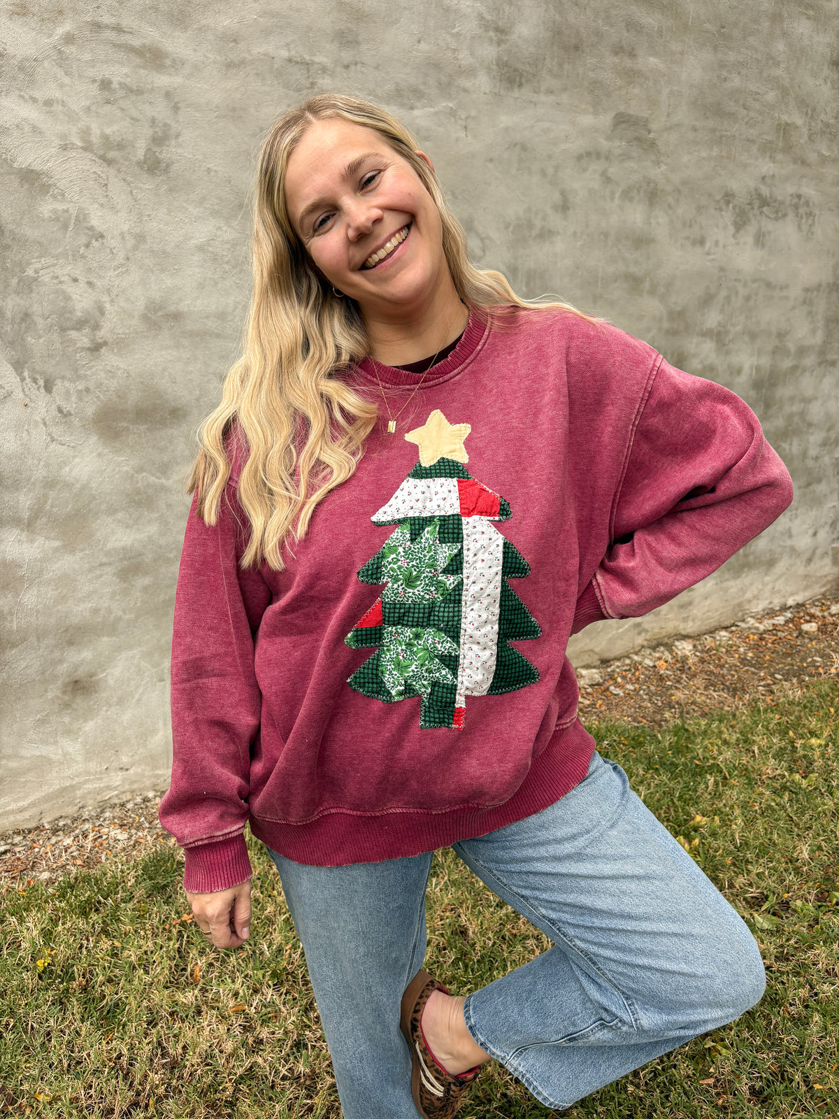 Red Quilty Christmas Tree Sweatshirts