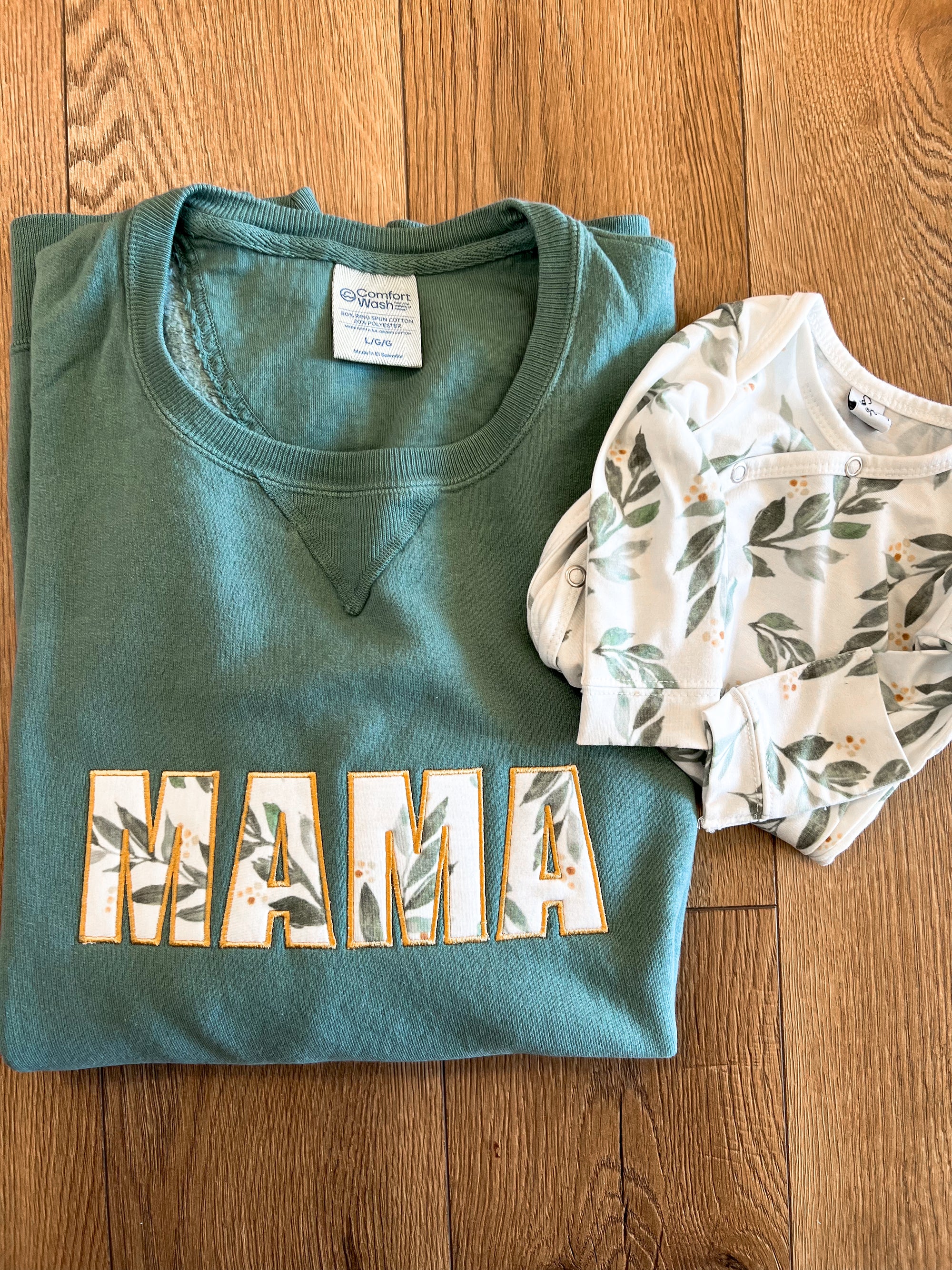 Keepsake Applique Sweatshirt